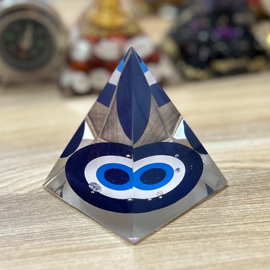 Pyramid Orgone / Evil Eye Pyramid for Positive Influence - 8.5 cms Height