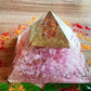 Pyramid Orgone / Reiki Crystal Healing Chakra/ Rose Quartz (7cms L * 7 cms B * 6 cms H)